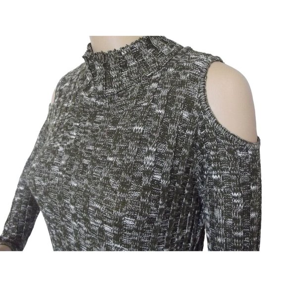 Knit Minded Small Green & White Marled Long Sleeve Cold Shoulder Sweater - Picture 3 of 7